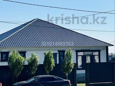 Отдельный дом · 4 комнаты · 200 м² · 10 сот., жилой массив Бауырластар, Алимхана ермекова 383 — Возле Дина за 35 млн ₸ в Актобе