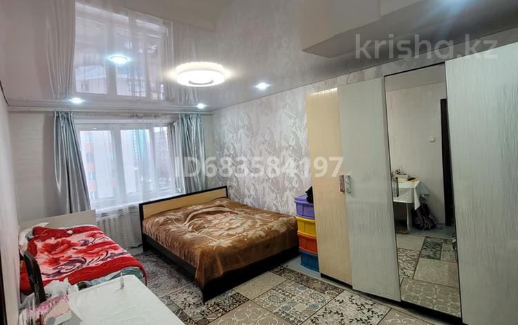3-комнатная квартира · 100 м² · 5/9 этаж, Дулатова 208 — Рынок жансая акшын за 23 млн ₸ в Семее — фото 13