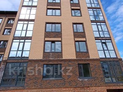 2-комнатная квартира, 64.6 м², 3/5 этаж, Жабаева 272Б за ~ 22.6 млн 〒 в Петропавловске