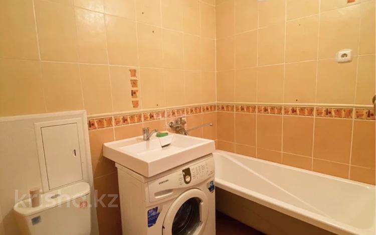 3-комнатная квартира · 57 м² · 3/5 этаж, Азаттык 60а за 16 млн ₸ в Атырау — фото 2