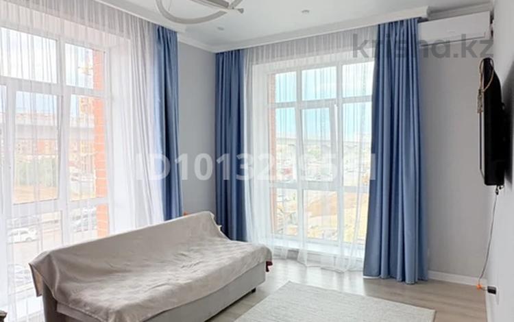 2-бөлмелі пәтер · 60 м² · 3/9 қабат, Шамши Калдаяков 40, бағасы: 50 млн ₸ в Астане, Сарайшык р-н — фото 2