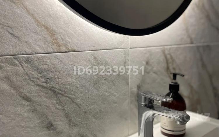 1-комнатная квартира · 30 м², 10 9 за 15 000 〒 в Аксае — фото 10