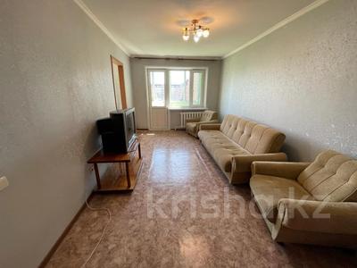 3-комнатная квартира · 61.8 м² · 5/5 этаж, мкр Юго-Восток, 29 микрорайон, ул Муканова за 19 млн ₸ в Караганде, Казыбек би р-н