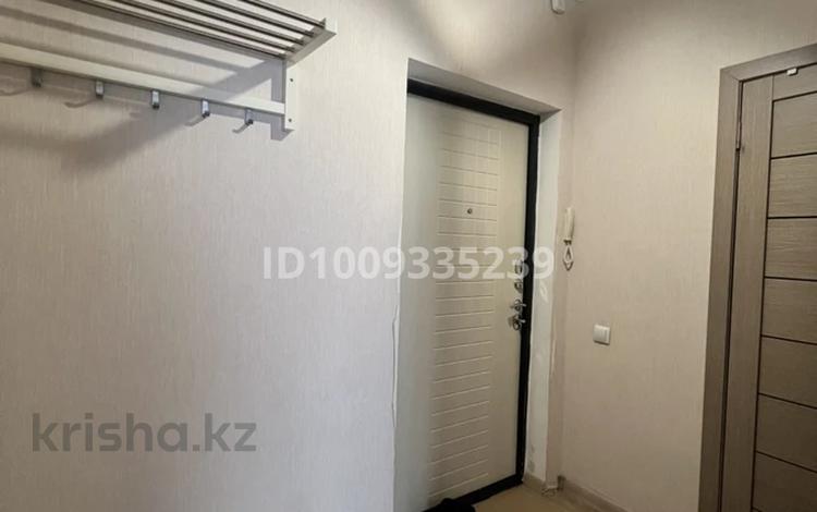 1-бөлмелі пәтер · 36.9 м² · 7/9 қабат, Бектурова 4, бағасы: 27 млн ₸ в Астане, Нура р-н — фото 2