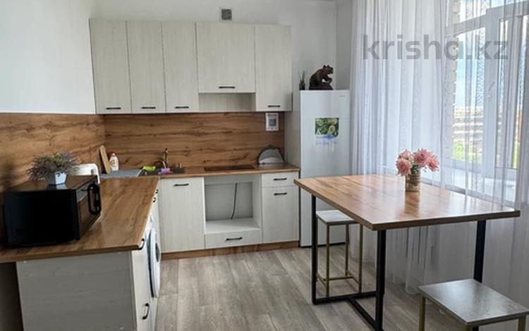 1-бөлмелі пәтер · 45 м² · 8/9 қабат, Жамакаева 163 — Пархоменко, бағасы: 15 000 ₸ в Семее — фото 19