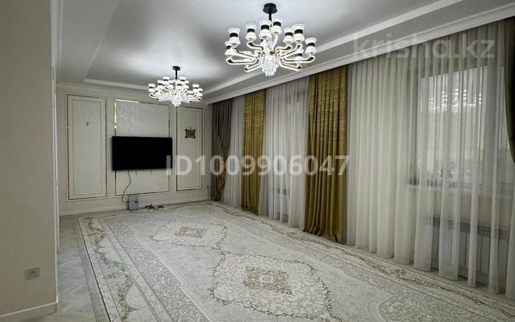 5-бөлмелі пәтер · 176.1 м² · 2/11 қабат, 31Б мкр 8, бағасы: 75 млн ₸ в Актау — фото 2