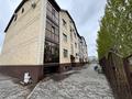 6-бөлмелі пәтер · 227 м² · 3/3 қабат, ул. Ниеткалиева 16А, бағасы: 65 млн ₸ в Уральске, мкр Школьник — фото 3