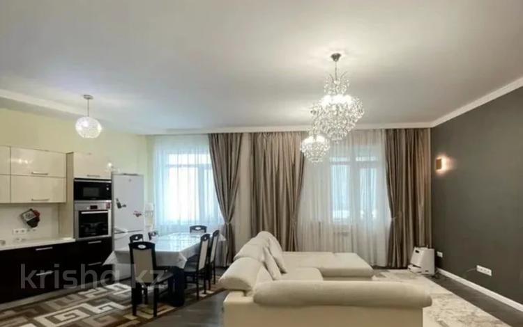 3-комнатная квартира · 100 м² · 10/16 этаж · помесячно, Абая 150/230блок12 за 500 000 〒 в Алматы, Бостандыкский р-н — фото 2