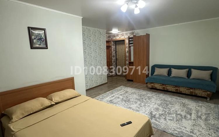 1-комнатная квартира · 36 м² · 5/5 этаж, А.Кашаубаева 12 за 10 000 ₸ в Усть-Каменогорске, Ульбинский — фото 2