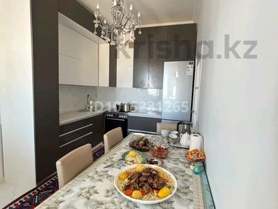 2-бөлмелі пәтер · 68 м² · 14/20 қабат, Туркестан 14, бағасы: 52 млн ₸ в Астане, Есильский р-н