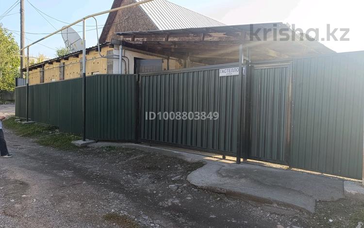 Отдельный дом · 3 комнаты · 100 м² · 5 сот., Гастелло 87 — Магазин Жаңа Пасаж за 27.5 млн ₸ в Есик — фото 2