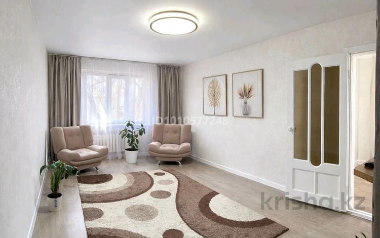 2-комнатная квартира · 40 м² · 3/4 этаж, Гагарина 16 — В центре магазин Аскар за 11.5 млн 〒 в Каргалы (п. Фабричный) — фото 2