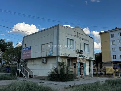 Еркін, кеңселер, дүкендер мен бутиктер, қоймалар, қоғамдық тамақтану орны, сұлулық салондары, медорталықтар мен дәріханалар, білім орталықтары, ойын-сауық · 160 м², бағасы: 53 млн ₸ в Атырау, мкр Привокзальный-5