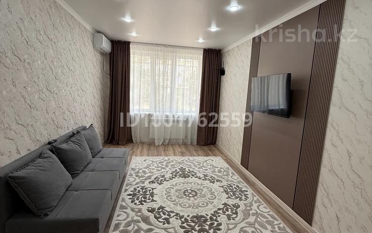 2-комнатная квартира · 56 м² · 4/5 этаж, 14-й мкр 44 за 13 000 〒 в Актау — фото 19