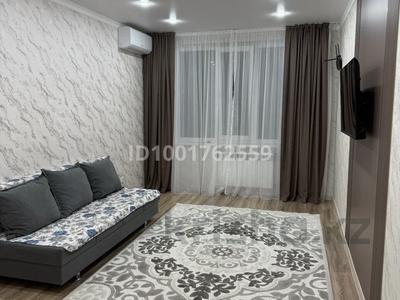 2-комнатная квартира · 56 м² · 4/5 этаж, 14-й мкр 44 за 15 000 ₸ в Актау