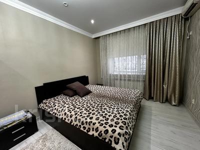 4-бөлмелі пәтер · 135 м² · 1/5 қабат, мкр. Алтын орда, А.Молдагуловой 50б — Напротив Гипер Дина, бағасы: 30 000 〒 в Актобе