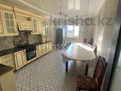 Жеке үй · 4 бөлме · 180 м² · 6 жүзд., Геолог -ш/а., Геофизик 24, бағасы: 150 000 ₸ в Атырау, мкр Геолог