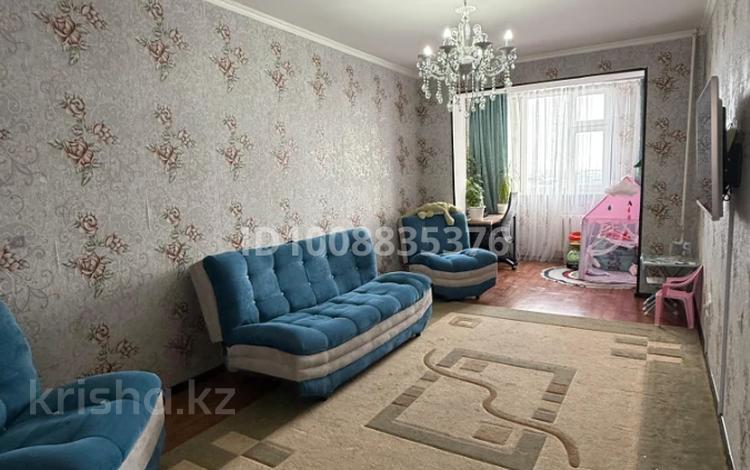 3-комнатная квартира · 72 м² · 4/5 этаж, 8-й мкр 20 за 18 млн ₸ в Актау — фото 2