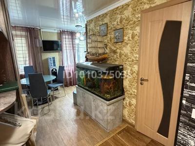 4-комнатная квартира · 84 м² · 2/5 этаж, Пришахтинск, 22й микрорайон за 28 млн 〒 в Караганде, Алихана Бокейханова р-н