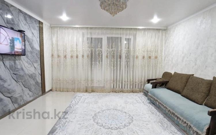 4-комнатная квартира · 81 м² · 3/10 этаж, Карменова 76 за 35 млн ₸ в Семее — фото 15