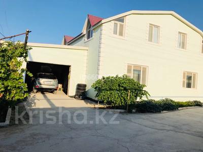 Отдельный дом • 9 комнат • 613.7 м² • 12 сот., Нурсат 41/43 за 41.5 млн 〒 в Баскудуке