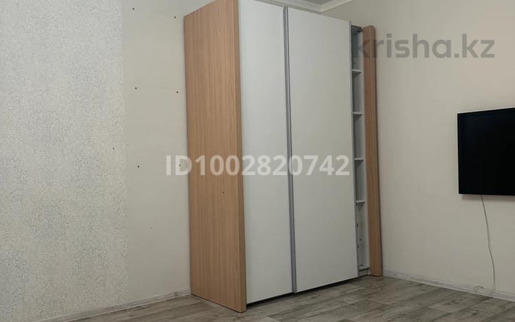 1-бөлмелі пәтер · 45 м² · 4/5 қабат, мкр. Алтын орда, Батыс 2 — Ледовая арена, бағасы: 150 000 ₸ в Актобе — фото 3
