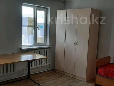 1-комнатный дом помесячно, 30 м², Обл больница — Ескелды Би за 30 000 〒 в Талдыкоргане