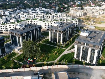 2-бөлмелі пәтер · 98.66 м², Акселеу Сейдембек 105/6, бағасы: ~ 85.8 млн ₸ в Алматы, Наурызбайский р-н