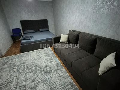 1-комнатная квартира · 32 м² · 2/5 этаж, Казахстан 65 за 12 000 ₸ в Усть-Каменогорске