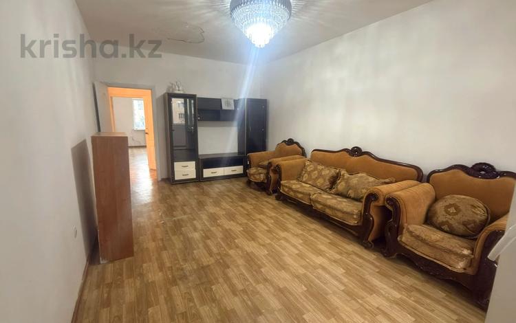 2-комнатная квартира · 72 м² · 3/9 этаж, мкр Акбулак, Чуланова 131 — Чулановп за 210 000 ₸ в Алматы, Алатауский р-н — фото 2