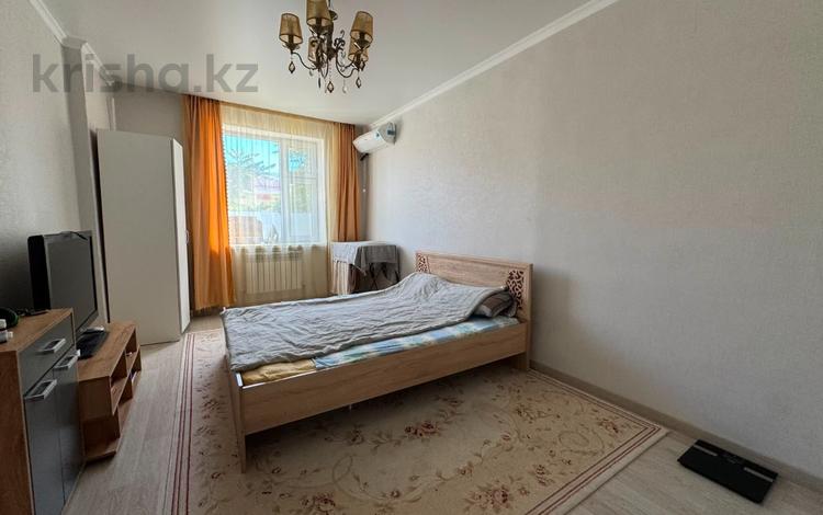 1-бөлмелі пәтер · 35.8 м² · 1/5 қабат, 3-й мкр 12, бағасы: 11.9 млн ₸ в Актау — фото 5