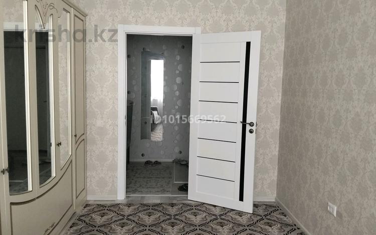 2-комнатная квартира · 72 м² · 1/5 этаж, мкр Северо-Восток 19/2 за 27 млн ₸ в Уральске — фото 6