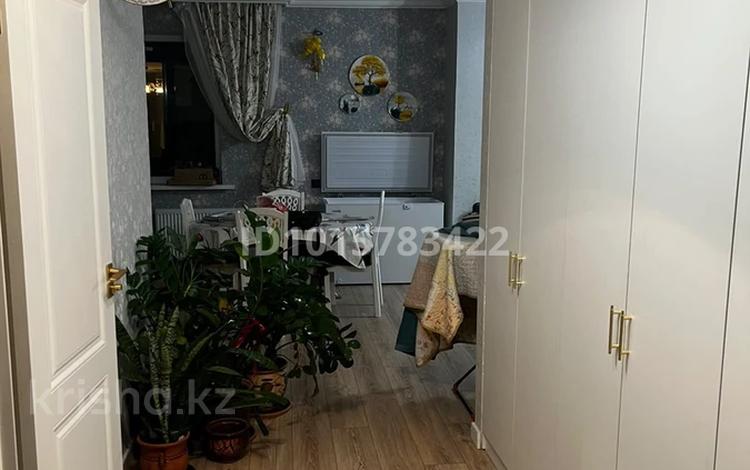 2-бөлмелі пәтер · 65 м² · 14/15 қабат, Тулебаева 1 — Рядом торговый центр METRO, бағасы: 260 000 ₸ в Астане, Алматы р-н — фото 2