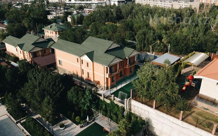 Отдельный дом · 7 комнат · 900 м² · 20 сот., мкр Ерменсай, Турымтай 11 за 690 млн ₸ в Алматы, Бостандыкский р-н — фото 2