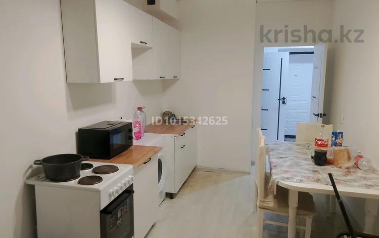 1-бөлмелі пәтер · 37 м² · 2/12 қабат, Бейбарыс Султан 23,25,27, бағасы: 200 000 ₸ в Астане, Сарыарка р-н — фото 2