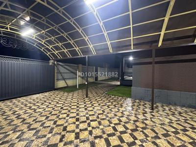 Отдельный дом · 6 комнат · 170 м² · 5 сот., Аскар Сулейманова 27 а за 73 млн ₸ в Туздыбастау (Калинино)
