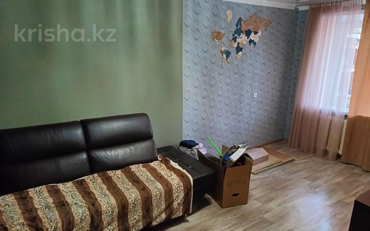 1-комнатная квартира, 31 м², 2/5 этаж, 5 мкр-н 1 за 7.5 млн 〒 в Лисаковске — фото 8