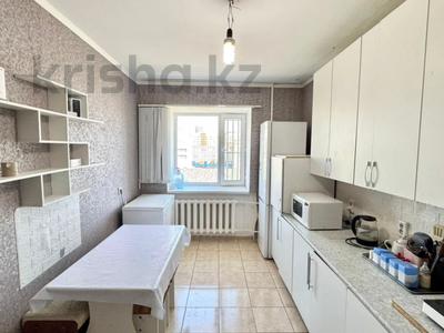 2-бөлмелі пәтер · 70 м² · 6/12 қабат, Момышулы 6/3, бағасы: ~ 28.5 млн ₸ в Астане, Алматы р-н