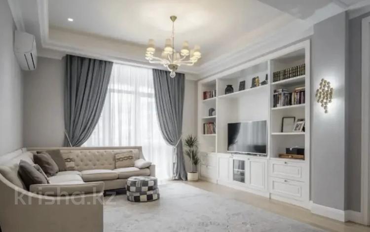 5-бөлмелі пәтер · 185 м² · 4 қабат, Омарова 35/1, бағасы: 1.2 млн 〒 в Алматы, Медеуский р-н — фото 2