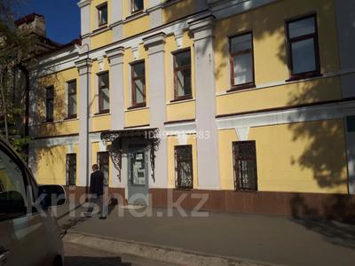 Свободное назначение, офисы, образование, развлечения, кабинеты и рабочие места · 210 м² за 600 000 〒 в Уральске