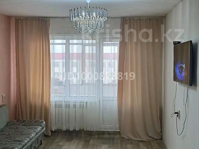 Пәтерлер в Акмолинской обл.: 1-бөлмелі пәтер · 37.2 м² · 5/5 қабат, Валиханова 162 — Мира, бағасы: 10.2 млн 〒 1-бөлмелі пәтер · 37.2 м² · 5/5 қабат, Валиханова 162 — Мира, бағасы: 10.2 млн 〒 в Кокшетау