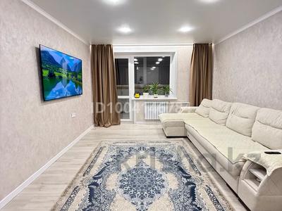 2-комнатная квартира · 56 м² · 8/10 этаж, Камзина 364 за 24 млн 〒 в Павлодаре