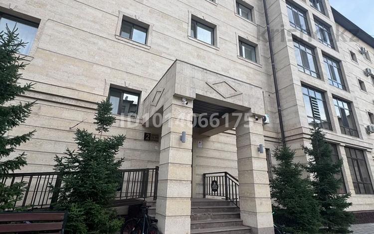 3-комнатная квартира · 88 м² · 1/5 этаж, мкр Юго-Восток, Муканова 51 за 52 млн ₸ в Караганде, Казыбек би р-н — фото 2
