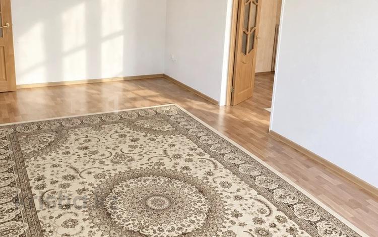 3-комнатная квартира · 65 м² · 1/5 этаж, авангард 10 за 14 млн ₸ в Атырау, мкр Авангард-2 — фото 2