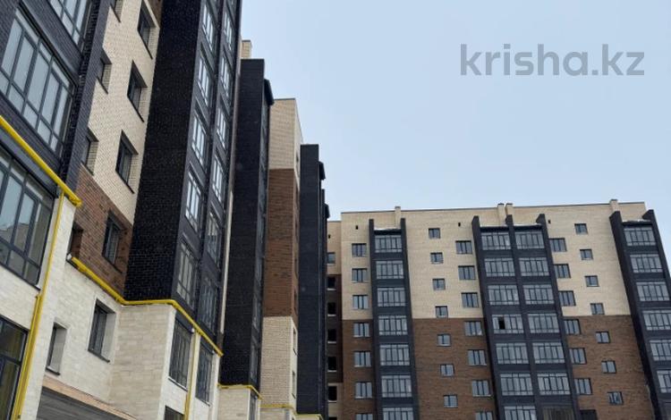 1-комнатная квартира · 42.4 м² · 8/9 этаж, Самал за 14.7 млн ₸ в Уральске — фото 13