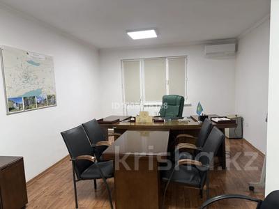 Отдельный дом · 10 комнат · 660.8 м² · 8.3 сот., мкр Калкаман-2, Кабылбаева 129а — Ашимова уг. ул. Абая за 175 млн ₸ в Алматы, Наурызбайский р-н