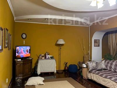 3-комнатная квартира · 89.4 м² · 4/5 этаж, Чайжунусова 106 — Район Акимата за 38 млн ₸ в Семее