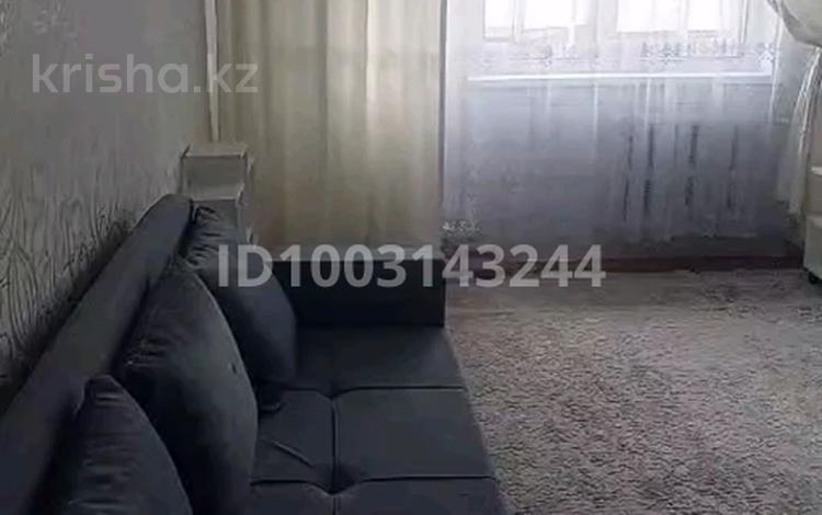 2-комнатная квартира · 48 м² · 4/5 этаж, Пришахтинск, Пришахтинск, 22й микрорайон 1а — Народный банк за 115 000 ₸ в Караганде, Алихана Бокейханова р-н — фото 2