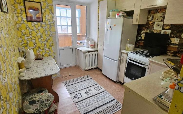 3-бөлмелі пәтер · 66.4 м² · 1/5 қабат, 18-шағынаудан 17/1, бағасы: 14.5 млн ₸ в Караганде, Алихана Бокейханова р-н — фото 2
