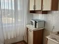 3-бөлмелі пәтер · 61.1 м² · 4/5 қабат, Гарышкерлер 54 — 21 школа, рынок «Шаруа», бағасы: 15 млн ₸ в Жезказгане — фото 3